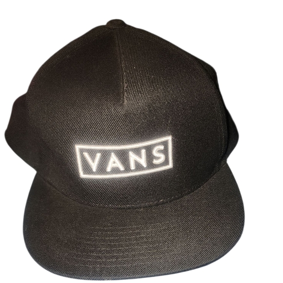 Vans Other - Vans Easy Box Snapback hat in black with a white logo. EUC
